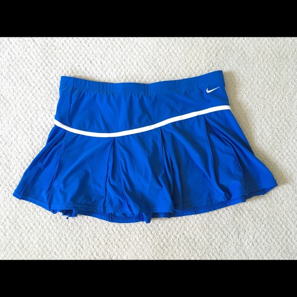 Nike Dri-Fit tennis skort - Picture 2 of 8